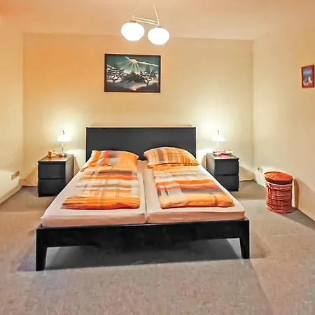 Ferienwohnung Zirtow דירה