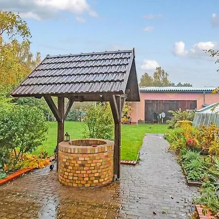 Zirtow 公寓 米罗