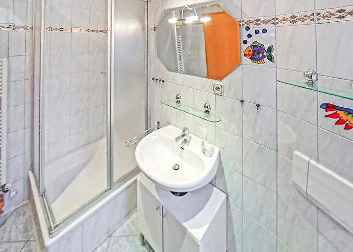 アパート Zirtow *