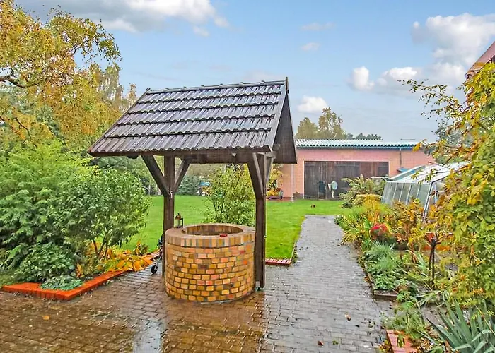 Zirtow アパート ミロー